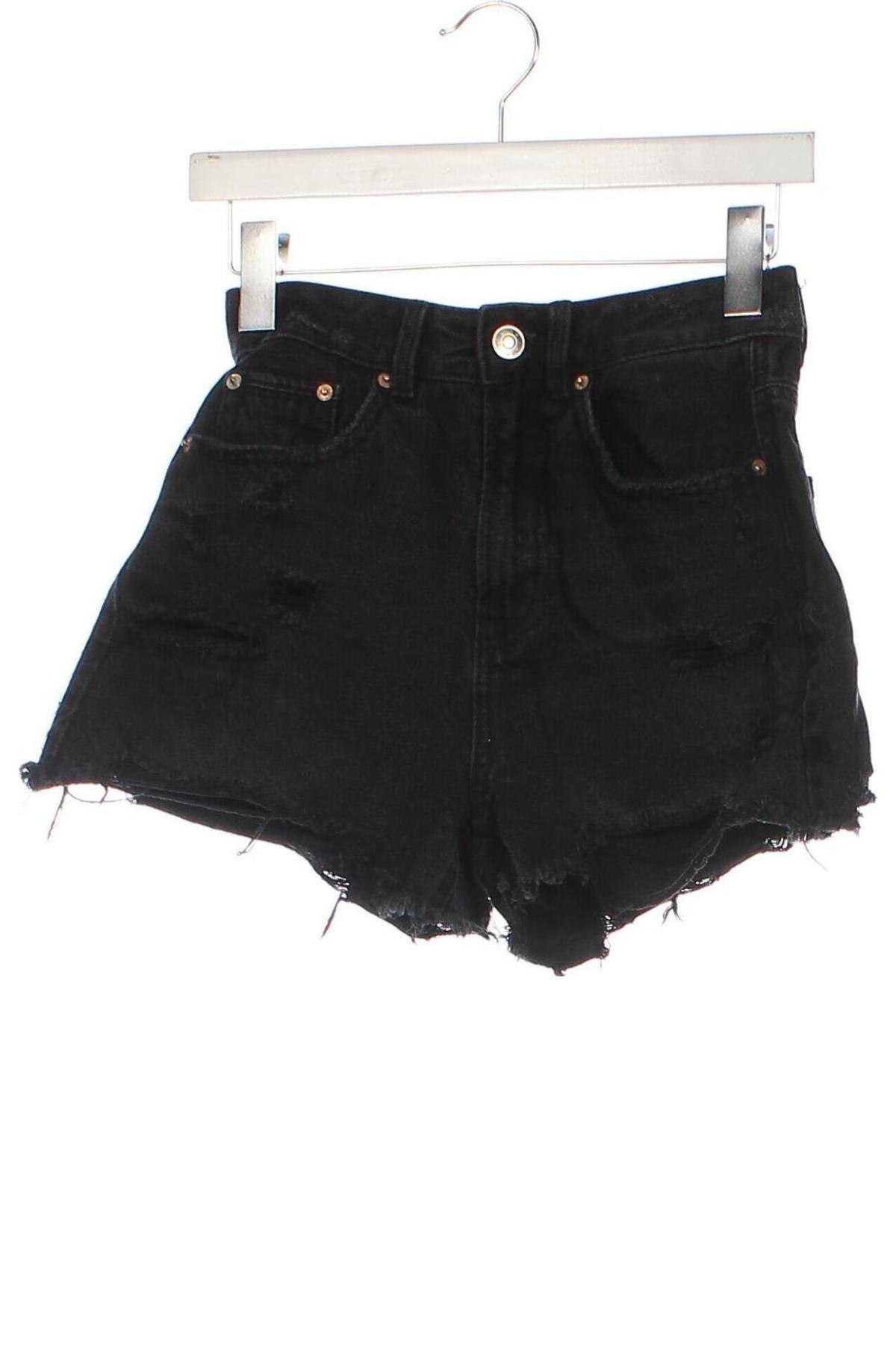 Damen Shorts Stradivarius, Größe XS, Farbe Schwarz, Preis 4,99 €