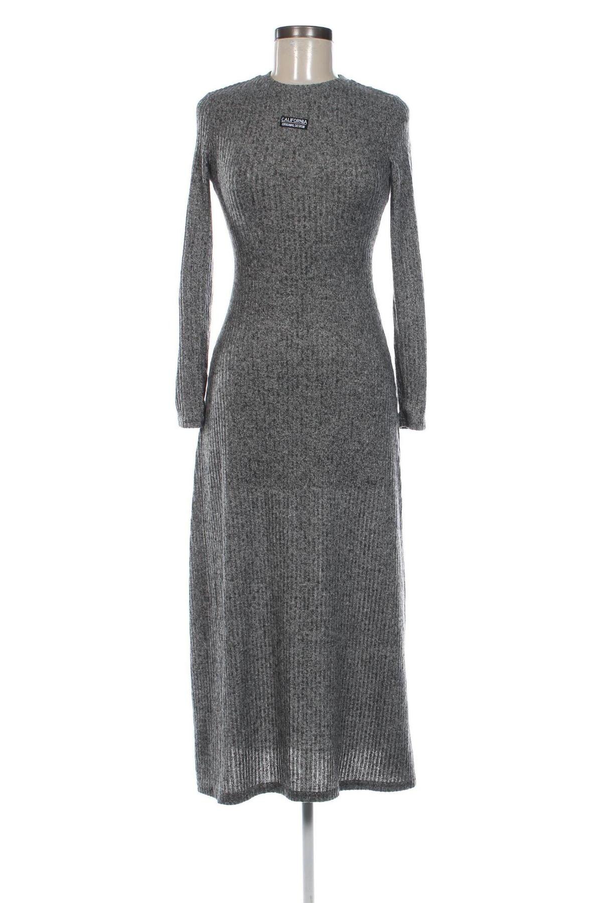 Kleid, Größe S, Farbe Grau, Preis 20,49 €