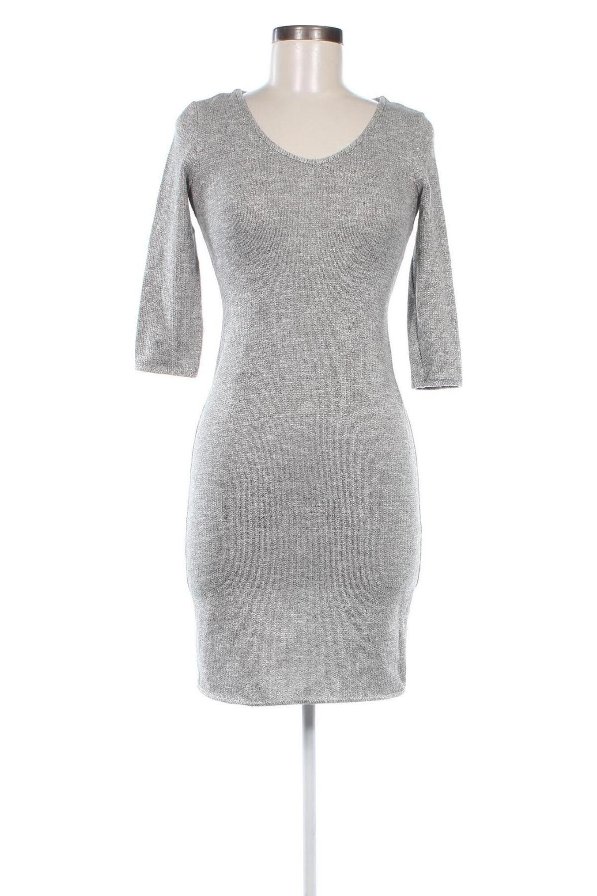 Kleid Dika, Größe S, Farbe Grau, Preis 15,40 €