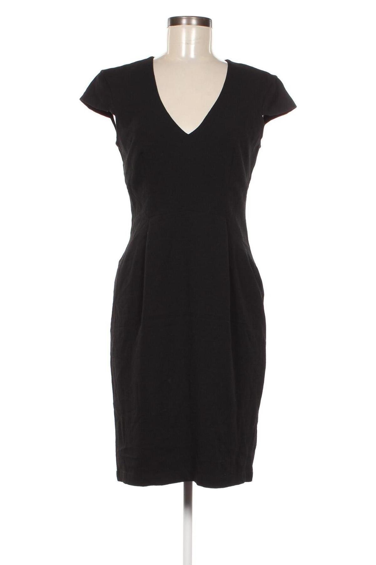 Rochie H&M, Mărime M, Culoare Negru, Preț 33,99 Lei