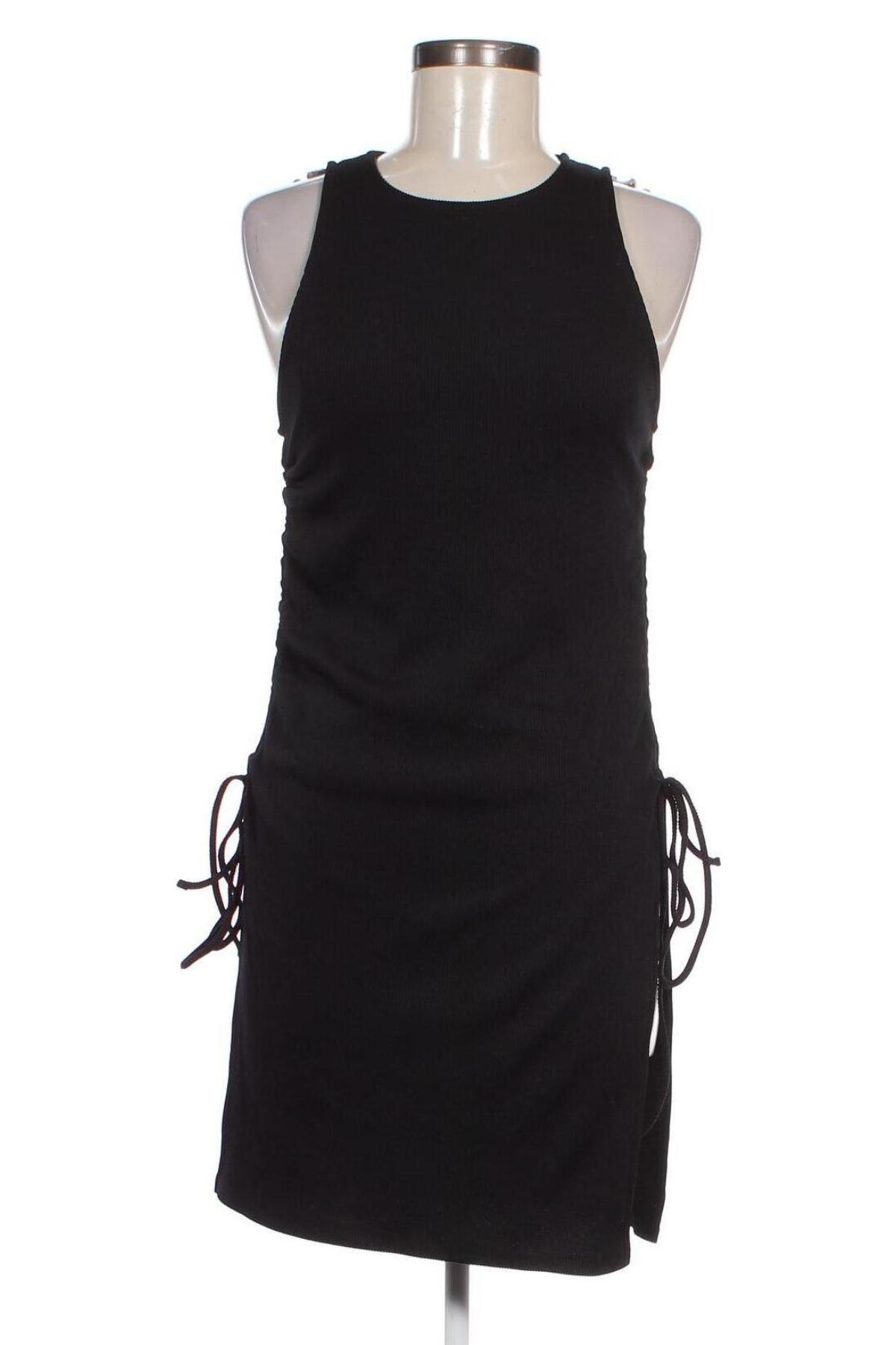 Rochie Zara, Mărime M, Culoare Negru, Preț 27,99 Lei