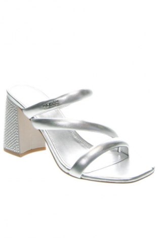 Papuče Guess, Veľkosť 40, Farba Strieborná, Cena  96,95 €