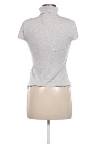 Damen Shirt Aware by Vero Moda, Größe M, Farbe Silber, Preis € 8,99