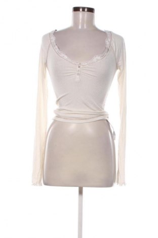 Bluzka damska BDG, Rozmiar S, Kolor ecru, Cena 252,99 zł