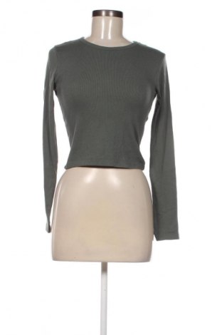 Dámská halenka Bershka, Velikost M, Barva Zelená, Cena  242,00 Kč