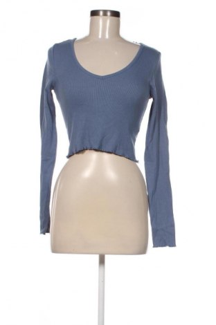 Damen Shirt Bershka, Größe M, Farbe Blau, Preis 9,79 €