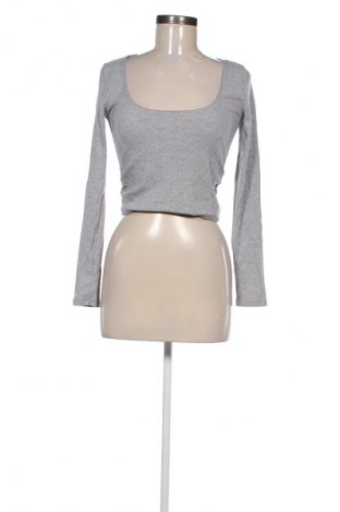 Bluză de femei Bershka, Mărime L, Culoare Gri, Preț 65,99 Lei
