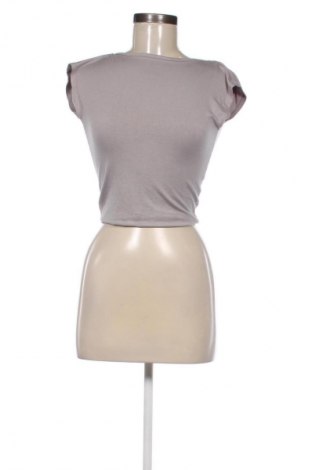 Bluzka damska Cropp, Rozmiar XS, Kolor Szary, Cena 36,78 zł