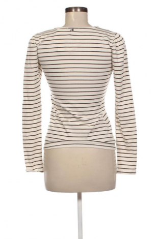 Bluză de femei Dixie, Mărime M, Culoare Multicolor, Preț 609,99 Lei