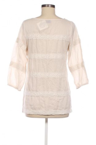 Damen Shirt Gina Tricot, Größe S, Farbe Beige, Preis 10,30 €