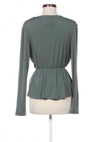 Damen Shirt Gina Tricot, Größe S, Farbe Grün, Preis 13,99 €