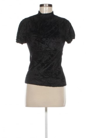 Bluză de femei Guess, Mărime S, Culoare Negru, Preț 165,99 Lei
