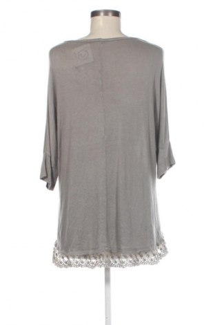 Γυναικεία μπλούζα Made In Italy, Μέγεθος XXL, Χρώμα  Μπέζ, Τιμή 17,99 €