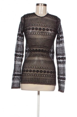 Bluzka damska PNK casual, Rozmiar M, Kolor Czarny, Cena 283,03 zł
