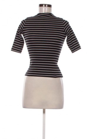 Bluză de femei Pull&Bear, Mărime S, Culoare Multicolor, Preț 51,45 Lei