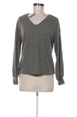 Дамска блуза SHEIN, Размер XS, Цвят Зелен, Цена 19,99 лв.