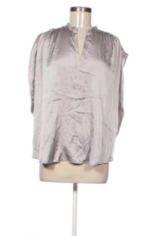 Damen Shirt Sophie, Größe M, Farbe Grau, Preis € 15,65