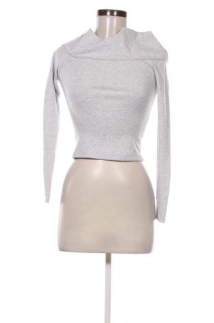 Dámská halenka Stradivarius, Velikost XS, Barva Šedá, Cena  241,00 Kč