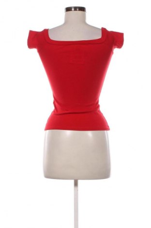 Damen Shirt Stradivarius, Größe S, Farbe Rot, Preis 8,99 €