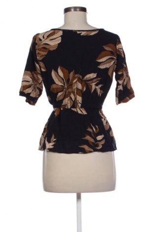 Bluză de femei Unbranded, Mărime M, Culoare Multicolor, Preț 51,45 Lei