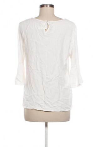 Damen Shirt Zero, Größe L, Farbe Weiß, Preis 17,99 €
