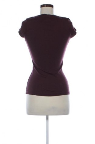 Damski T-shirt Bella, Rozmiar M, Kolor Fioletowy, Cena 39,08 zł