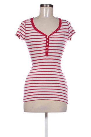 Tricou de femei Hilfiger Denim, Mărime M, Culoare Multicolor, Preț 57,99 Lei