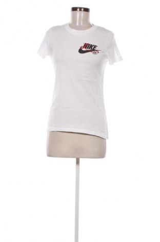 Tricou de femei Nike, Mărime XS, Culoare Alb, Preț 71,05 Lei