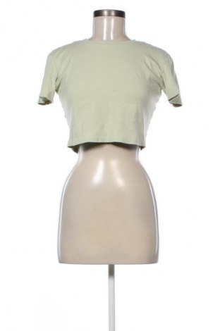 Дамска тениска Zara, Размер M, Цвят Зелен, Цена 7,99 лв.