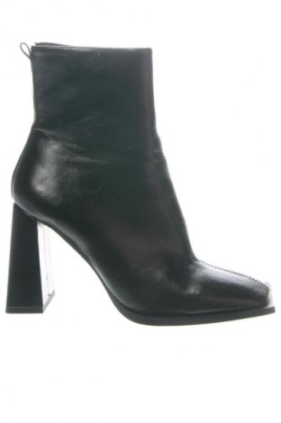 Botine de damă ASOS, Mărime 39, Culoare Negru, Preț 484,99 Lei