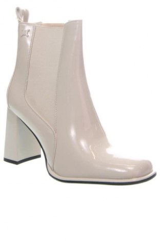 Botine de damă Laura Biagiotti, Mărime 41, Culoare Ecru, Preț 824,99 Lei