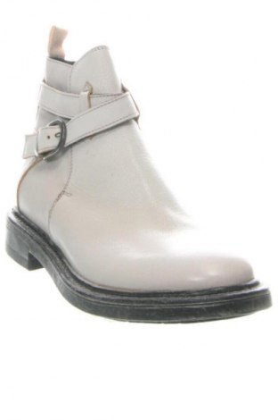 Botine de damă MOMA, Mărime 38, Culoare Alb, Preț 1.164,99 Lei