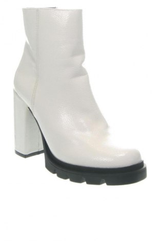 Damen Stiefeletten Steve Madden, Größe 40, Farbe Weiß, Preis € 122,99