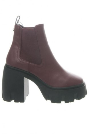 Botine de damă Steve Madden, Mărime 39, Culoare Roșu, Preț 739,99 Lei