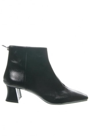 Botine de damă Zara, Mărime 40, Culoare Negru, Preț 258,99 Lei