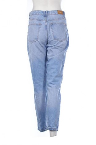 Damskie jeansy Bershka, Rozmiar M, Kolor Niebieski, Cena 66,99 zł