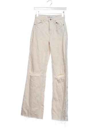 Blugi de femei Bershka, Mărime XS, Culoare Ecru, Preț 50,99 Lei