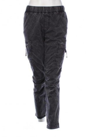 Női farmernadrág Bershka, Méret S, Szín Fekete, Ár 3 969 Ft
