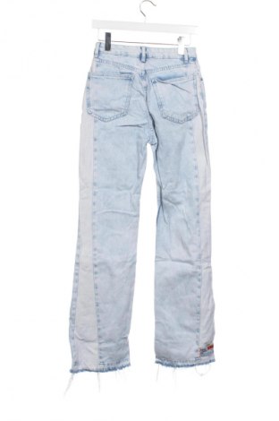 Dámske džínsy  Bershka, Veľkosť XS, Farba Modrá, Cena  14,83 €