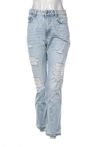 Damskie jeansy Bershka, Rozmiar S, Kolor Niebieski, Cena 66,67 zł
