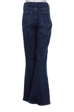 Damskie jeansy Bershka, Rozmiar L, Kolor Niebieski, Cena 66,67 zł
