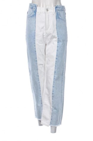 Dámske džínsy  Bershka, Veľkosť S, Farba Viacfarebná, Cena  14,77 €