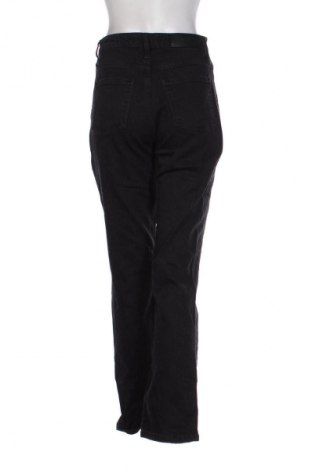Damskie jeansy Calvin Klein, Rozmiar S, Kolor Czarny, Cena 204,60 zł