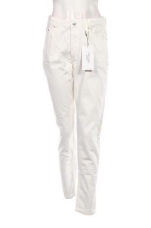 Damen Jeans Calvin Klein Jeans, Größe M, Farbe Ecru, Preis 109,99 €