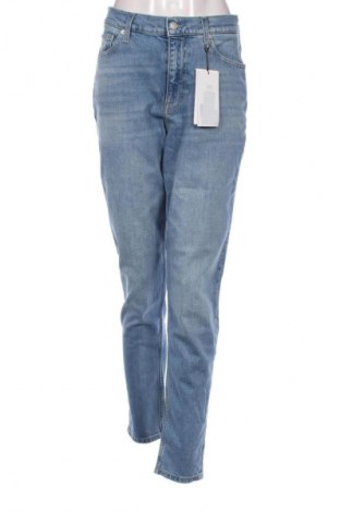 Damskie jeansy Calvin Klein Jeans, Rozmiar M, Kolor Niebieski, Cena 358,62 zł