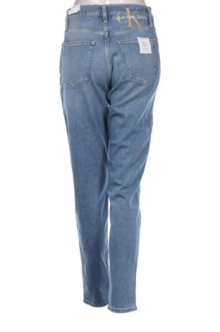 Damskie jeansy Calvin Klein Jeans, Rozmiar M, Kolor Niebieski, Cena 358,62 zł