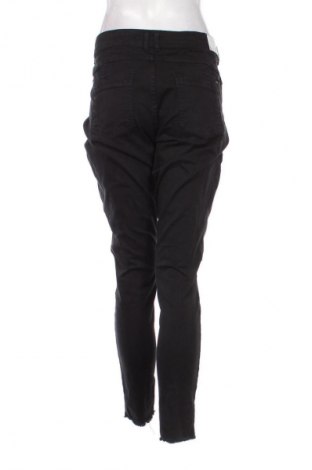 Blugi de femei Denim 1982, Mărime XXL, Culoare Negru, Preț 103,95 Lei