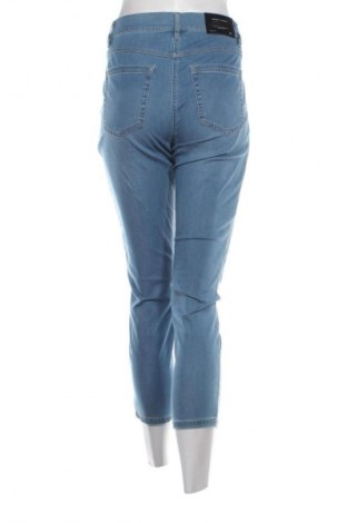 Дамски дънки Gerry Weber, Размер L, Цвят Син, Цена 174,99 лв.