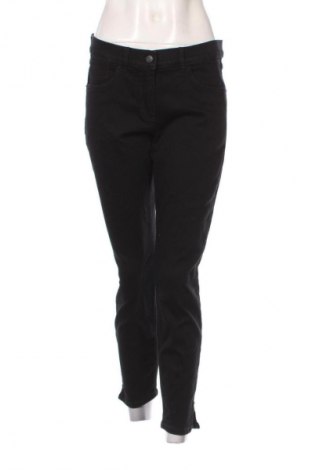 Дамски дънки Gerry Weber, Размер M, Цвят Черен, Цена 174,99 лв.