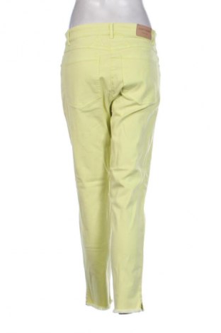 Damskie jeansy Gerry Weber, Rozmiar M, Kolor Zielony, Cena 564,99 zł